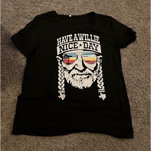 Willee Nelson black t-shirt